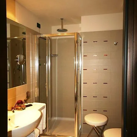 K2 Hotel