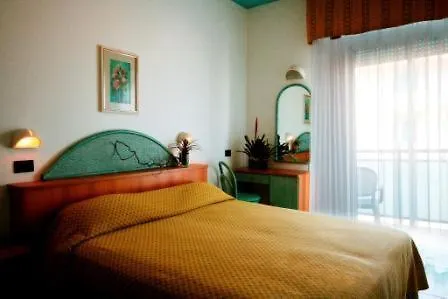 K2 Hotel 3*