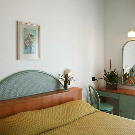 K2 Hotel 3*