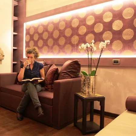 K2 Otel
