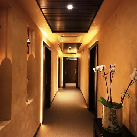 Otel K2